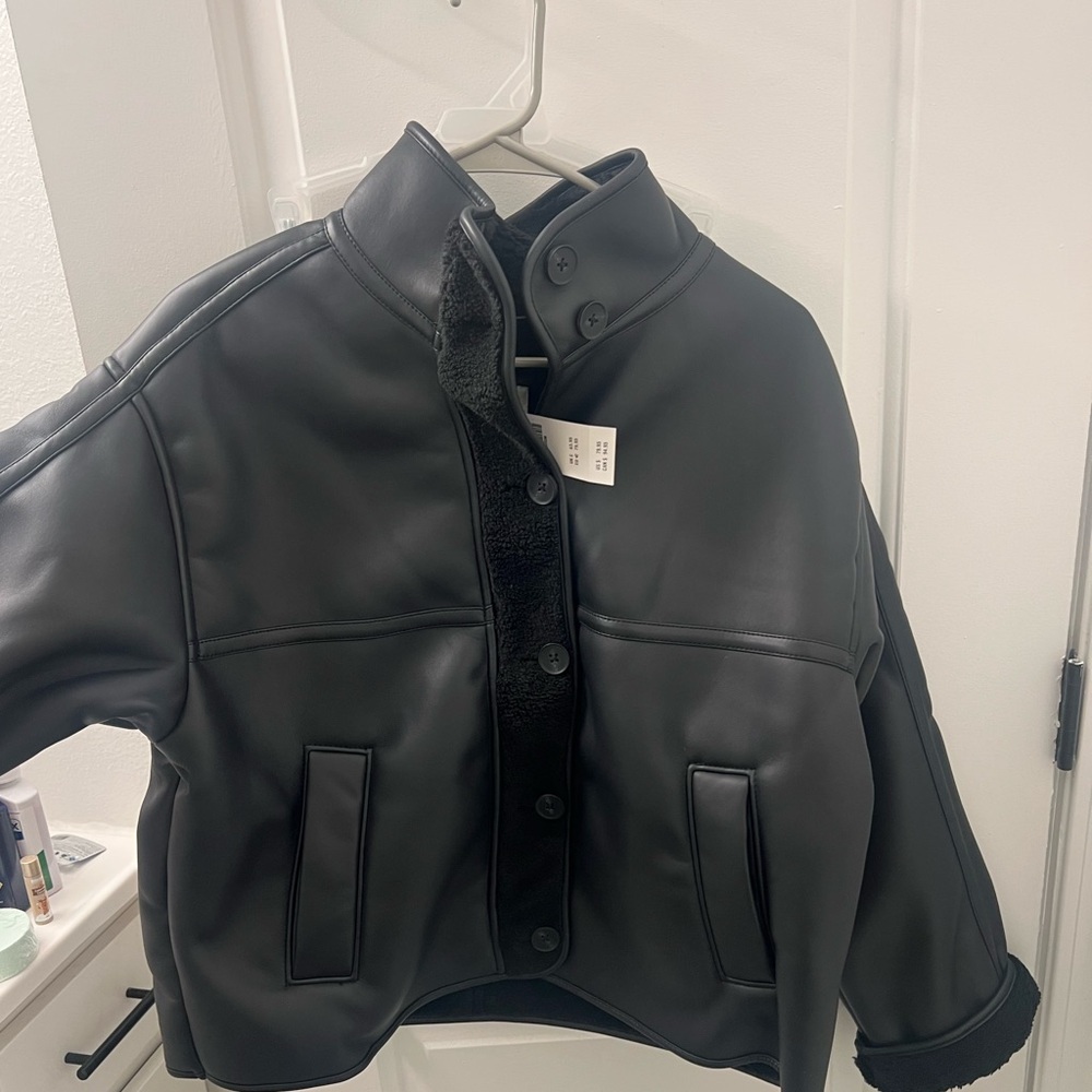 NWT Hollister Sherpa lined vegan jacket